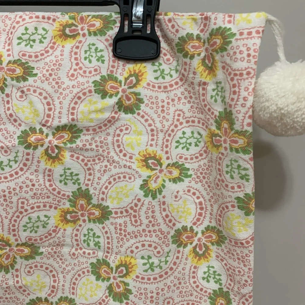 NWT Floral accent pillow cover